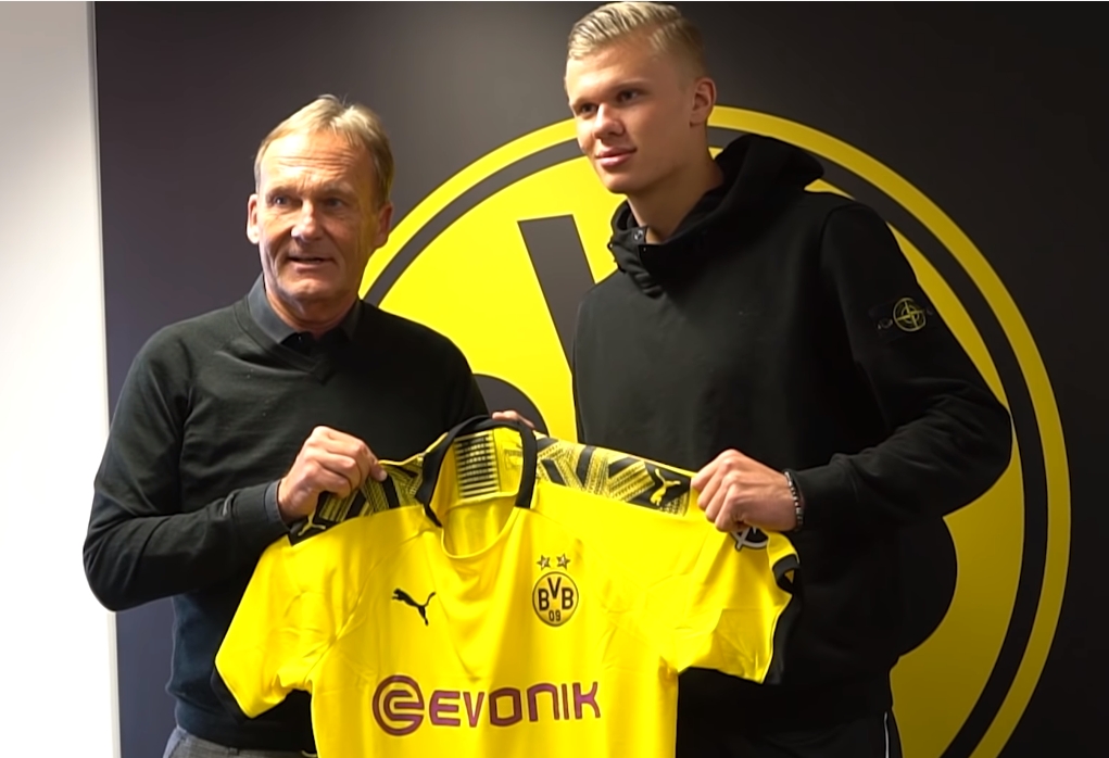 意媒：拜仁天才边锋利契纳或离队，尤文和米兰等队有意争夺