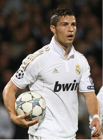 CBA球队战术分析：新疆队防守策略,