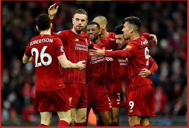 佛罗伦萨主场5-1大胜乌迪内斯，收获本赛季联赛首胜（佛罗伦萨主场5比1横扫乌迪内斯，迎来赛季联赛首胜）