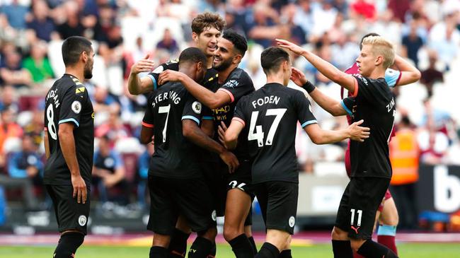 14战8胜，拜仁是欧冠中战胜巴黎次数最多的球队（欧冠史上，拜仁14战8胜巴黎，成为击败巴黎次数最多的球队）