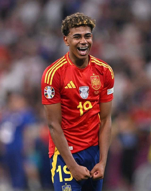 CBA：辽宁男篮轻松拿下天津队