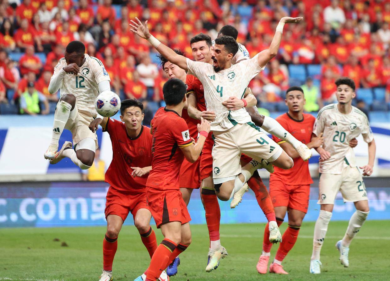 每体：巴萨冬窗将找“新伊尼戈”，在关注施洛特贝克、格伊等