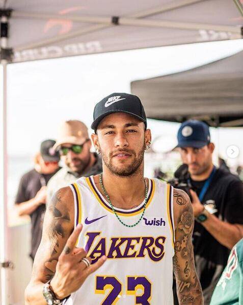 迈尔：对诺伊尔是否会重返德国国家队的反复讨论毫无意义（迈尔：不停炒作诺伊尔是否重返德国国家队毫无意义）