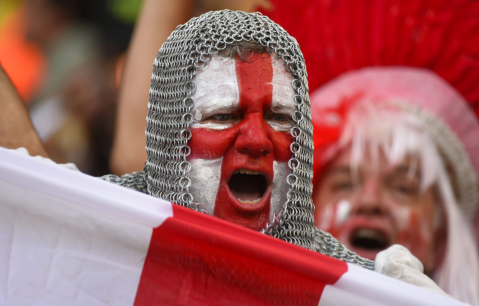 曼联明年还将不得不花巨资买人。