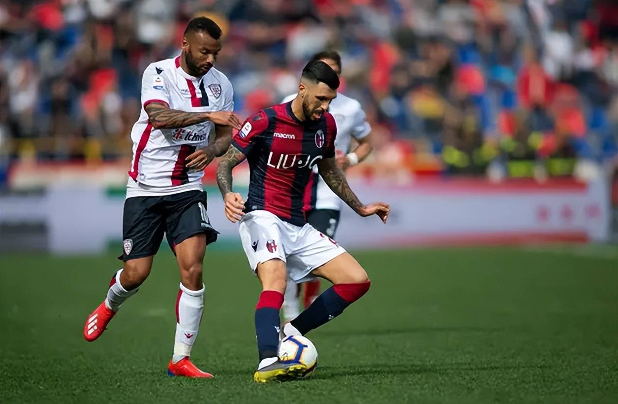 勇士官方：库里&霍福德缺席明日对阵鹈鹕，库明加出战成疑