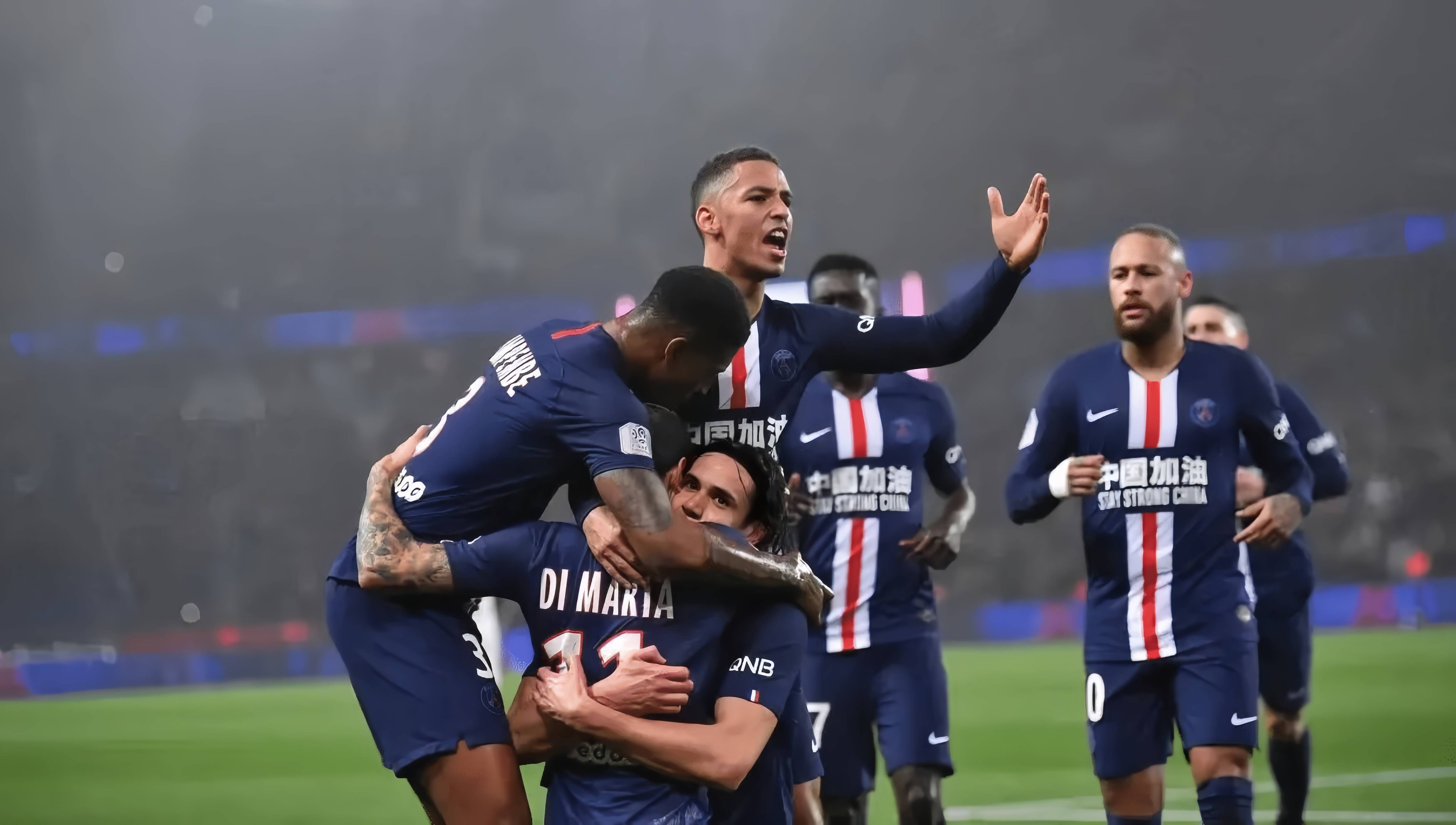 皇马信任18岁天才马斯坦托诺，罗马诺盛赞其未来潜力（18岁新星马斯坦托诺获皇马信赖，罗马诺称其潜力无限）