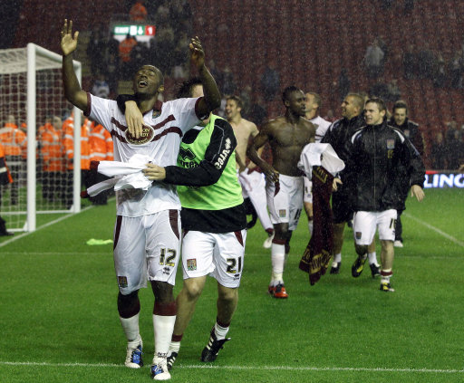 落下风，巴萨9次客场对阵比利时球队输5场