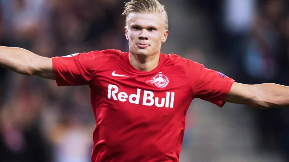 欧冠：巴黎客场2-1逆转曼联